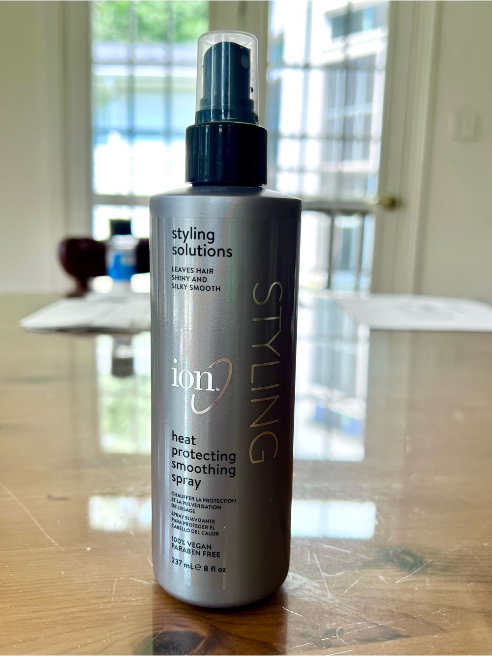 ION Styling Solutions Heat Protecting Smoothing Spray